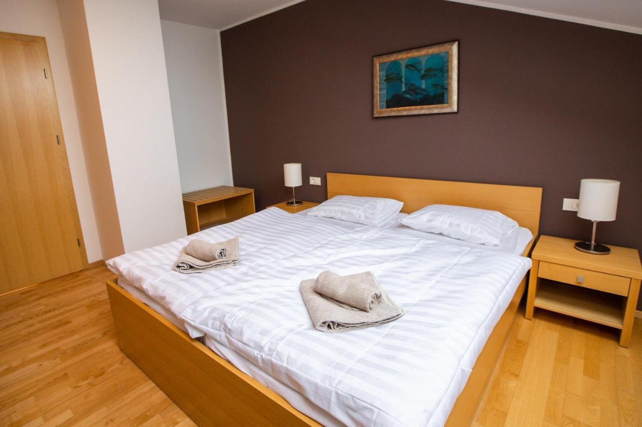 Pohorje Fox Duplex Apartment Maribor Zewnętrze zdjęcie